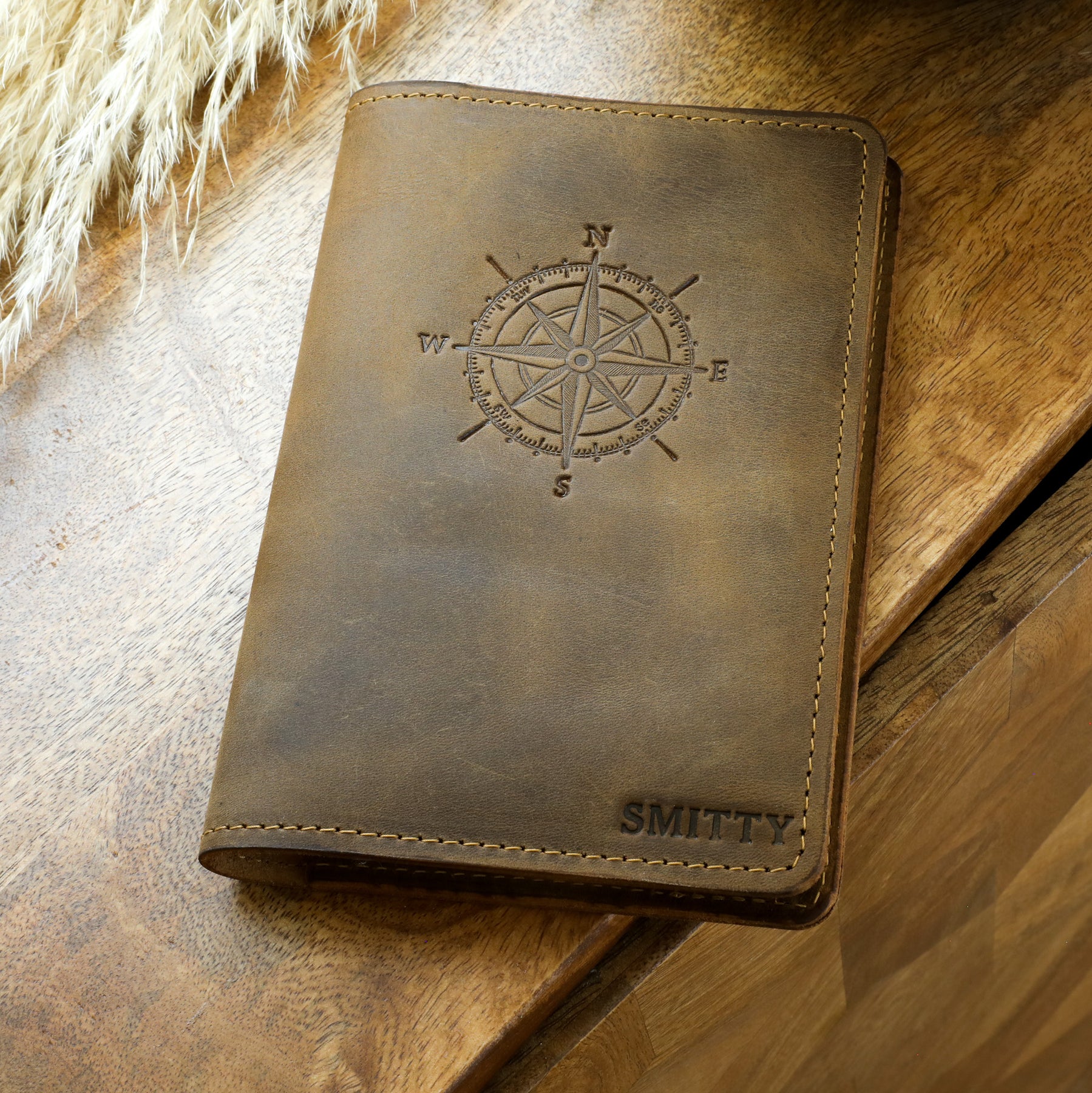 Leather Journal Refillable Notebook, MOONSTER® Writing Journals for Women,  Mens Journal Leather Notebook Cover with Pen, Leather Bound Unlined Paper