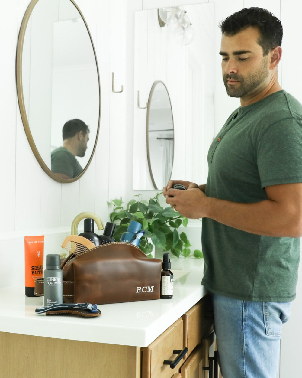 Personalized leather toiletry bag